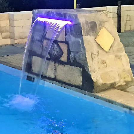 Ξενοδοχείο με διαμερίσματα Park &