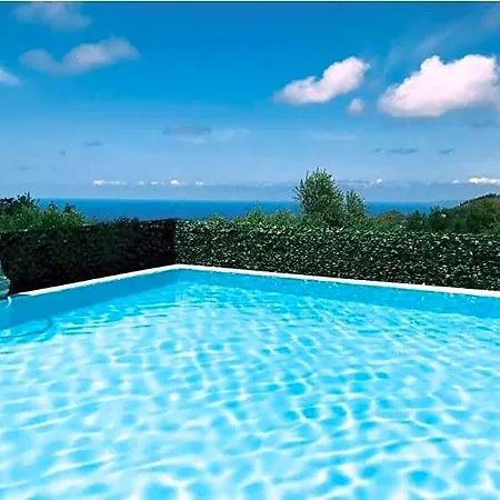 Apartmanhotel Park & 3*
