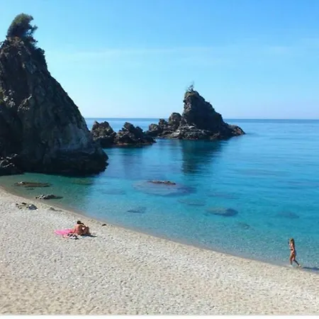 Park & Aparthotel 4*