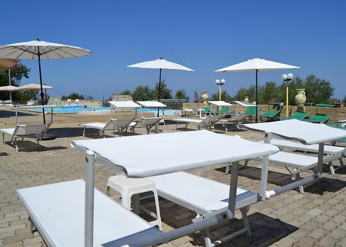 מלון דירות Park & 4*