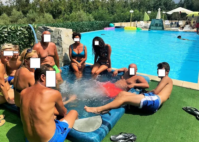 Park & באניירה קלאברה