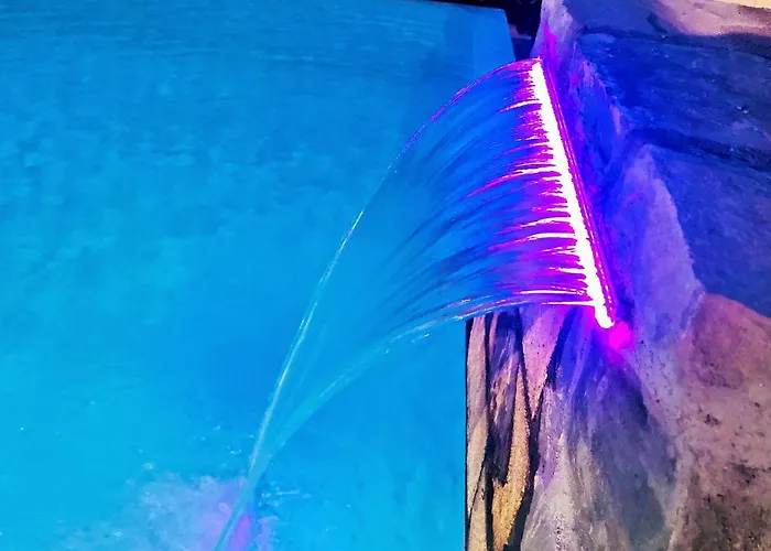 מלון דירות Park & 4*