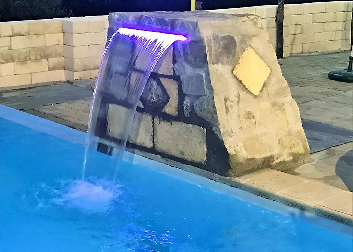 מלון דירות Park &