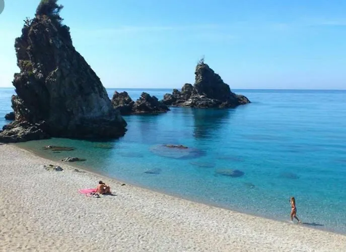 Park & מלון דירות 4*