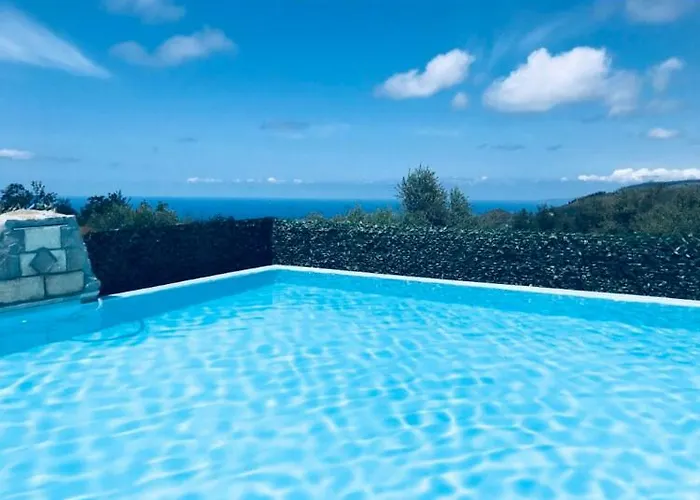 מלון דירות Park & 4*